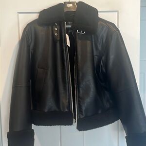 Never worn! Women’s Gap motojacket - Black, size small